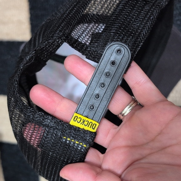 Great Wolf Lodge Neon 80s 90s Trucker Hat Adjustable Ducko - Picture 4 of 7